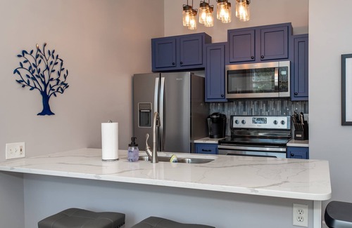 Covington Condo | Prime Location: Heart of Mainstrasse Apt 1 with Great Amenities