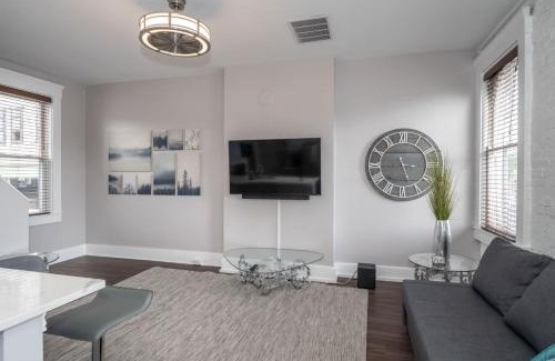 Covington House | Heart of Mainstrasse Suites