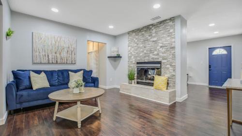 North Palm Beach House | Experience Oceanfront Bliss at Heart of NPB - 4 Stars