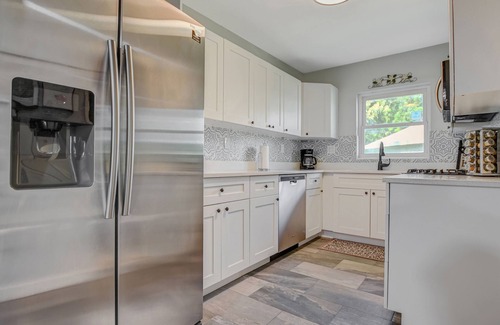 North Palm Beach House | Relaxing Family Retreat with Ocean Views & Spa Amenities
