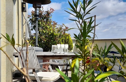 Odeon Apartment | Romantic Getaway in Paris with Terrace and Spectacular Views