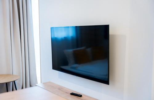 Jezyce Apartment | Heart of Poznań Luxury Apartment by BookingHost