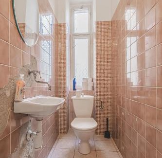 Nove Mesto House | Heart of Prague Lodgings 6