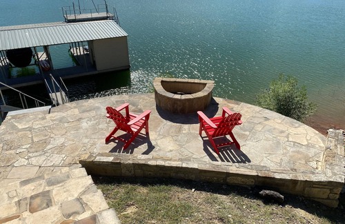 Pedernales Bend House | Prime Spicewood Retreat with Pool, Hot Tub & King Beds