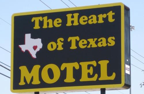 East Oak Hill Hotel | Convenient Heart of Texas Motel for Your Next Getaway