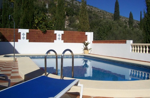 Tormos Villa | Cozy Retreat in the Heart of Orba Valley with Ocean View