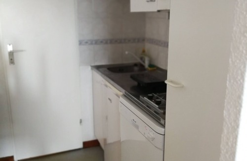 Val-Thorens Apartment | Prime Location in Val Thorens with Slope Access & Amenities