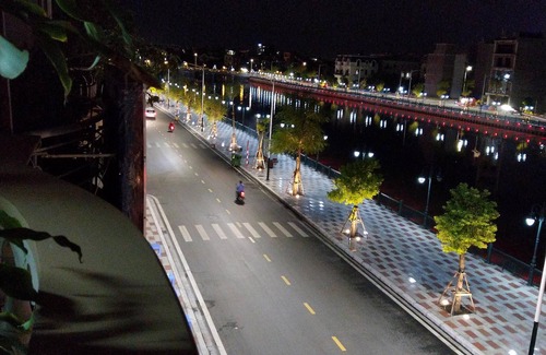 Hai Phong Apartment | Riverside Retreat in the Heart of Walking Street