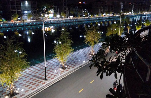 Hai Phong Apartment | Riverside Retreat in the Heart of Walking Street