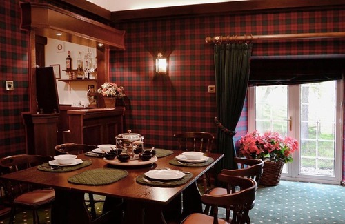 Biggar House | Experience Hearthstanes Steading: Rated 10/10 for Comfort