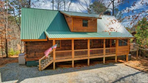 Eagle Mountain House | Relax & Unwind: Hot Tub, Fire Pit, Near Wineries