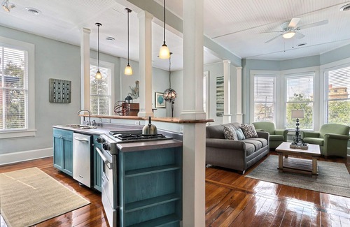 Historic Downtown Savannah Apartment | Indulge in Heated Pool Access & Family-Friendly Amenities