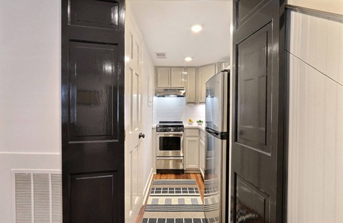 Historic Downtown Savannah Apartment | ```html
Relaxing Heated Pool & Spa | Guest Rated: 9.8/10
```