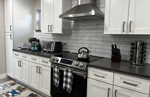Fort Lauderdale House | Experience a Heated Pool and Game Room in Fort Lauderdale