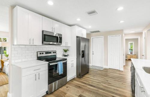Clearwater House | Relax at Clearwater & Dunedin: Heated Pool and Hot Tub