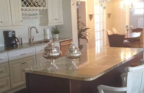 Apollo Beach House | Heated Pool Retreat in Apollo Beach: Guest Rated 9.8/10