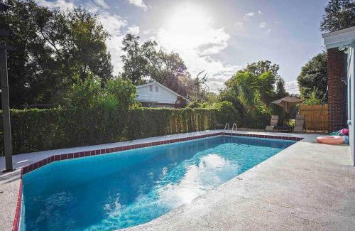 Seffner Community Alliance House | Relaxing Oceanfront Retreat with Heated Pool & Fire Pit
