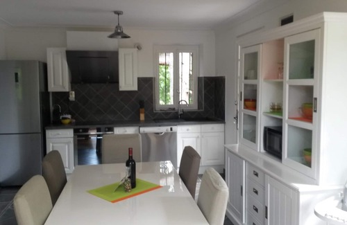 Sarlat-la-Caneda House | Relaxing Retreat: Heated Pool & Jacuzzi with City Views