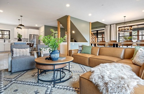 Sunday River Area House | Heated POOL|Views|HotTub|Sauna|2mi to SR Golf Club