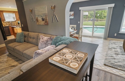 St. Augustine House | Perfect Getaway: Saltwater Pool, Harry Potter Fun & Lake Access