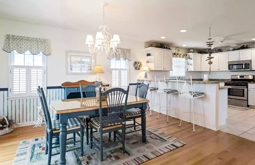 North Beach Haven House | Island Bliss LBI: 5 BR Bayside Retreat with Ocean Views