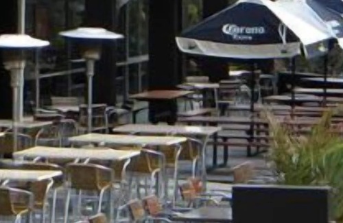Heathcote Hotel | Heathcote Hotel: Family-Friendly Retreat with Kitchen Access