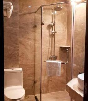 Tam Duong Hotel | Relax at Heaven Gate Hotel O Quy Ho with Hot Tub & Breakfast