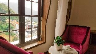 Tam Duong Hotel | Relax at Heaven Gate Hotel O Quy Ho with Hot Tub & Breakfast
