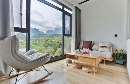 Yongding House | Exceptional Stay at Heaven's Gate Home Stay with Pool & Hot Tub