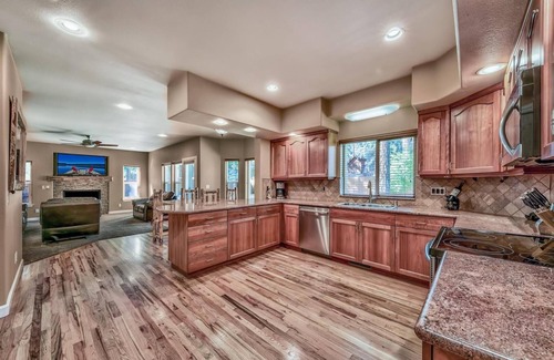 Montgomery Estates House | Stay at Heavenly Pines Place: Hot Tub, Games & A/C
