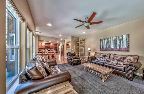 Montgomery Estates House | Stay at Heavenly Pines Place: Hot Tub, Games & A/C