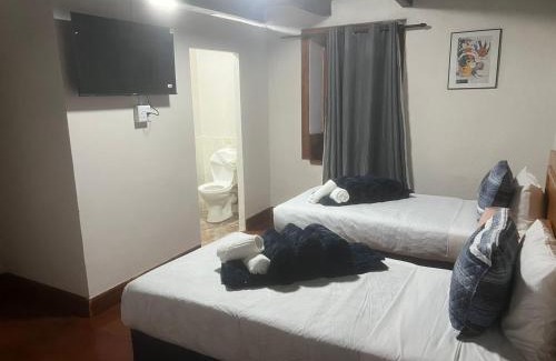 Uitenhage House | Heba Guest Lodge Two