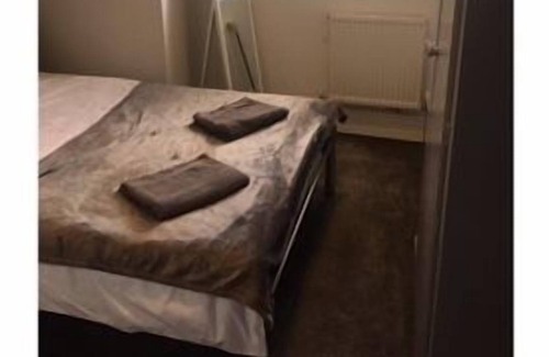 Goole Apartment | Heber Apartment, Apartment 6 (18 Heber Terrace)