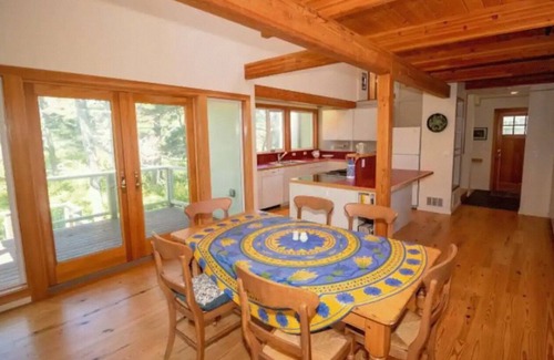 Florence House | Family-Friendly Heceta Beach Retreat Near the Ocean