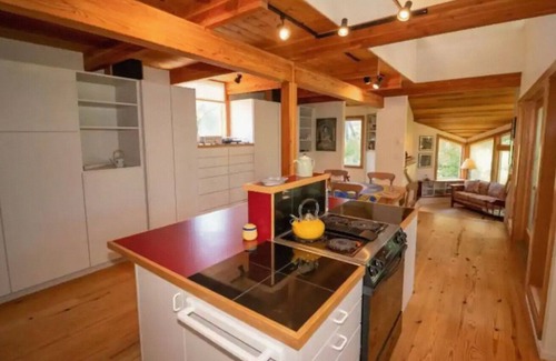 Florence House | Family-Friendly Heceta Beach Retreat Near the Ocean
