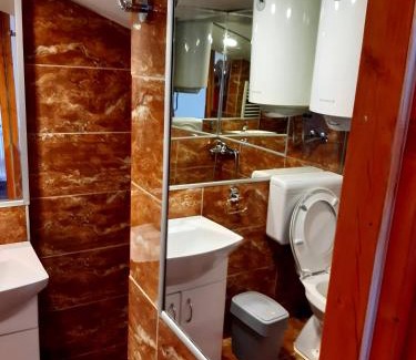 Stara Pazova House | Hedonist