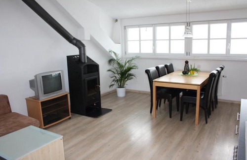 Annaberg im Lammertal Apartment | Top-Rated Hefenscherbauer: Family-Friendly with Kitchen