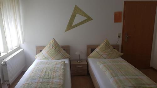 Schramberg Hotel | Hefterwaldstüble: Pet-Friendly Retreat with Family Dining