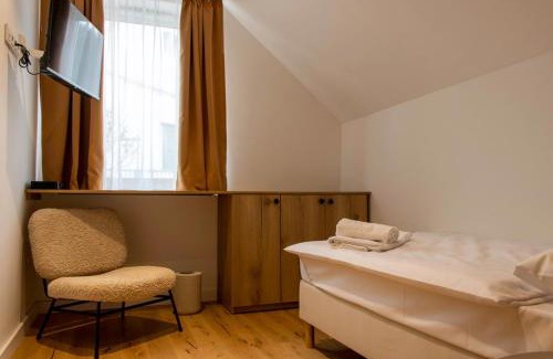 Zsambek House | Family-Friendly Stay at Hegyalja Étterem és Panzió
