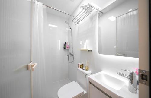 Xuhui Apartment | HeHuan