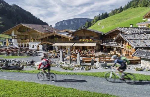 Soell Apartment | Discover Heibodn 3ÜN at Stöcklalm: Family-Friendly Retreat