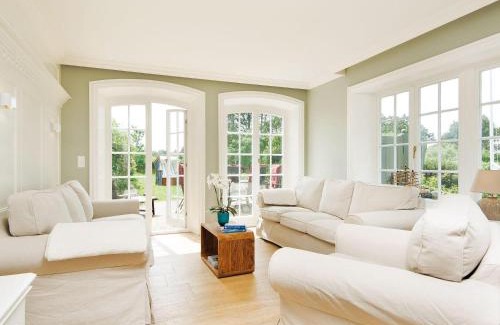 Kampen House | Experience Oceanfront Bliss at Heideblick Hotel
