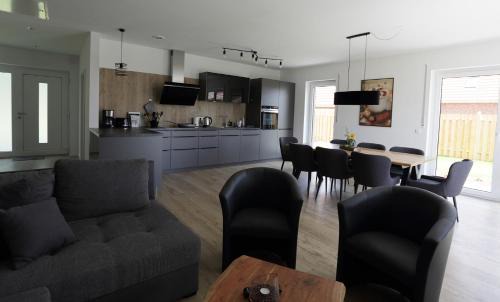 Winsen House | Experience Coastal Bliss at Heideglück - 4-Star Retreat