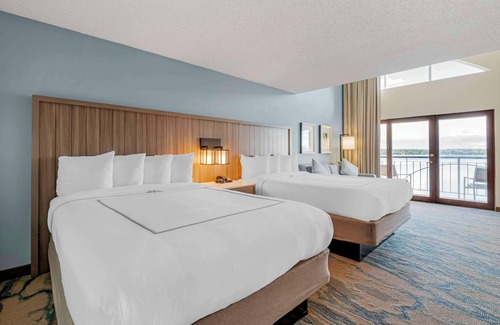 Green Lake Hotel | Experience Heidel House Hotel: Spa, Pool & Conference Center