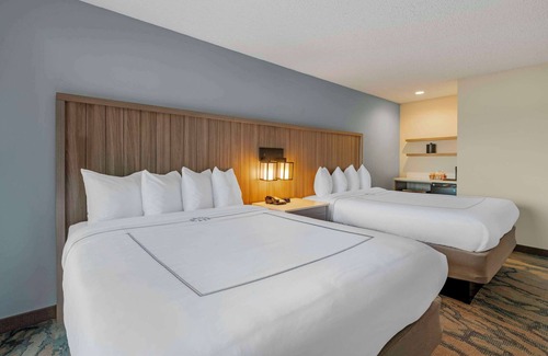 Green Lake Hotel | Experience Heidel House Hotel: Spa, Pool & Conference Center