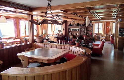 Amden Hotel | Heidi Guesthouse Amden Sternen: Family-Friendly Escape