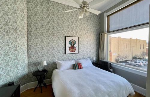 Salida House | Welcoming Heidi's Place in Vibrant Downtown Salida