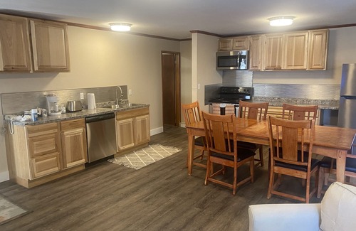 Ilwaco Hotel | Welcoming Heidis Inn Ilwaco with Family-Friendly Amenities