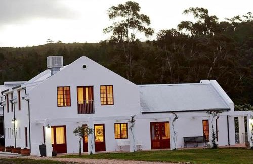 Caledon Apartment | Heilfontein Country Escape: Guest Rated 10/10 with Breakfast