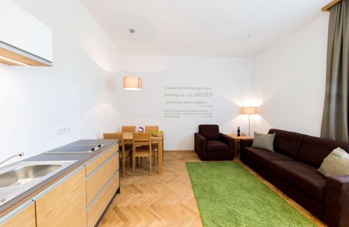 Tieschen Apartment | Heilige Dreifaltigkeit: Family-Friendly Retreat in Vulkanland